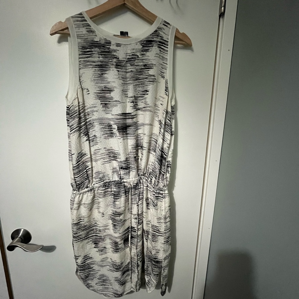 Vince Camuto Black and White Women's Silk Dress